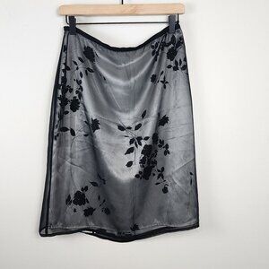 The Limited sz 8 women  Y2K skirt black sheer tulle over white with flowers